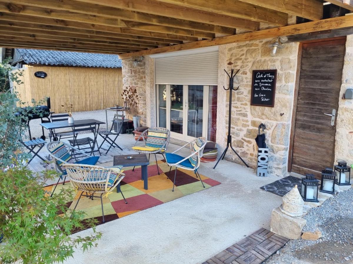 Bed and Breakfast Au Vieux Sechoir Prudhomat Exterior foto
